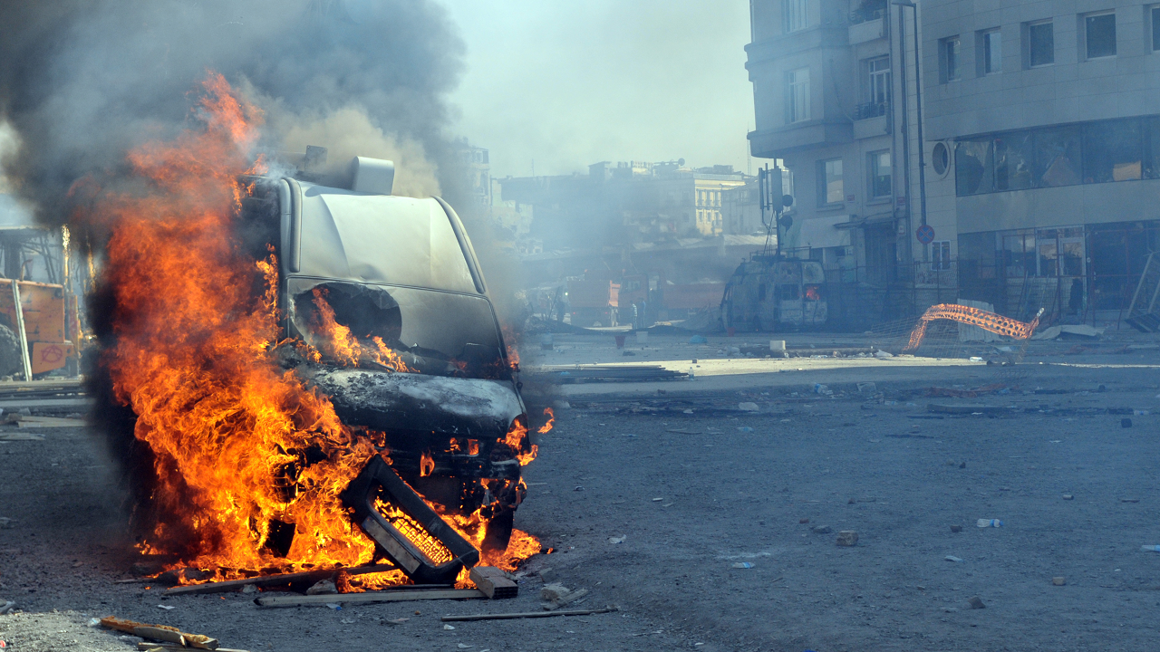 burning car
